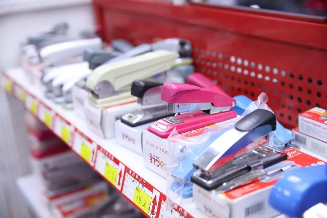 【财富高桥百家品牌商户系列报道】亦文轩:专注只做办公用品